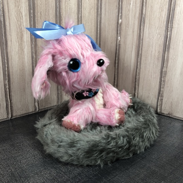 Roze hondje Kijk nou wat een scheetje! Die wil je toch hebben!